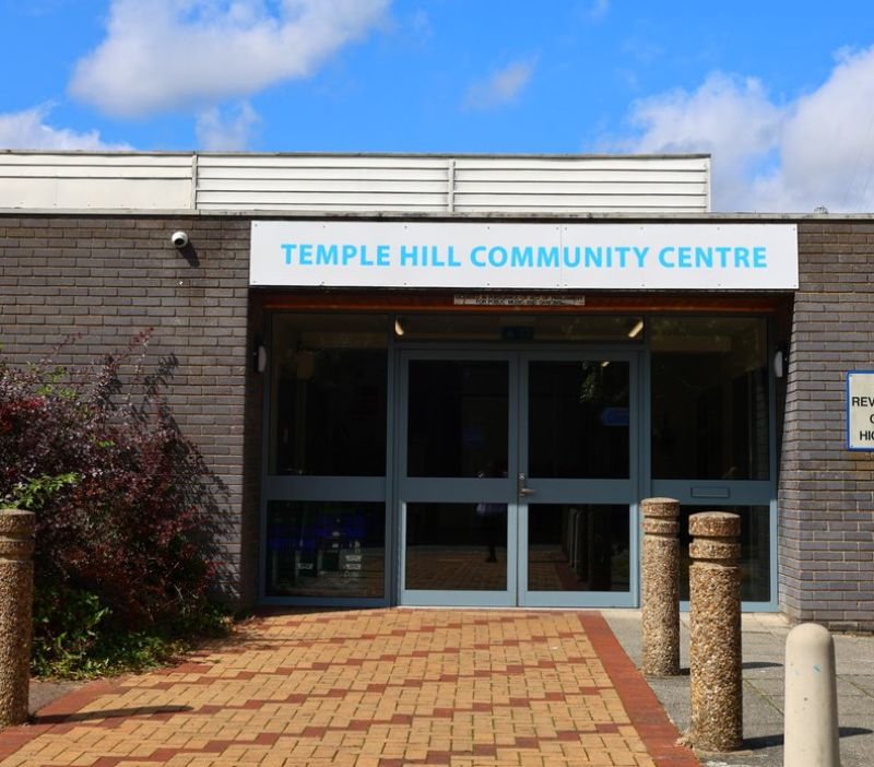 photo of entrance way outside of Temple Hill Community Centre
